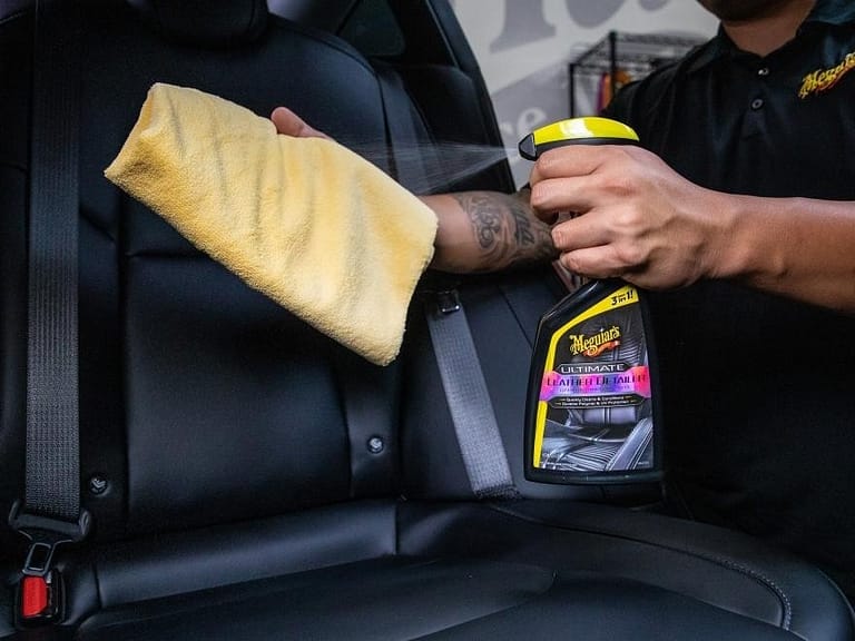 Meguiars Ultimate Leather Detailer 473ml ORI,Perawatan Jok Kulit Mobil - Carwash Studio Garage