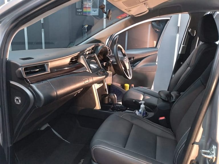 Reguler Coating Mobil Medium - Carwash Studio Garage