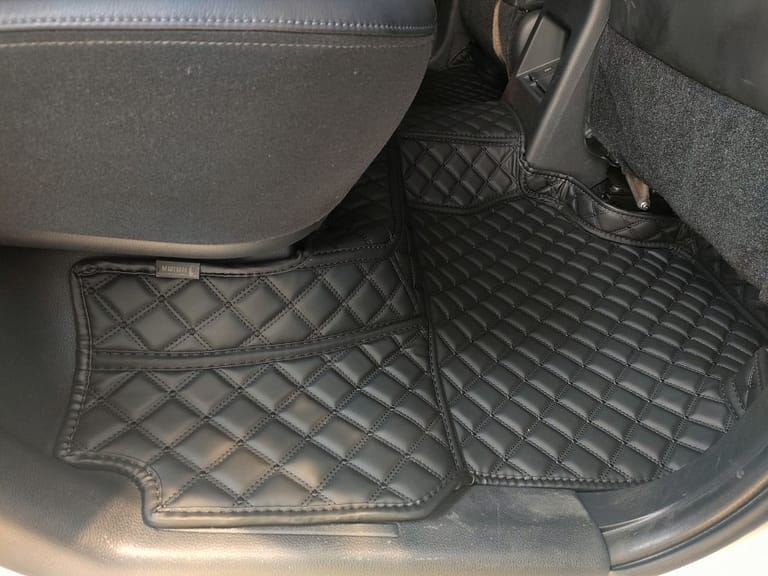 Karpet Mobil Mitsubishi New Pajero Facelift 2021 Full Bagasi - Carwash Studio Garage