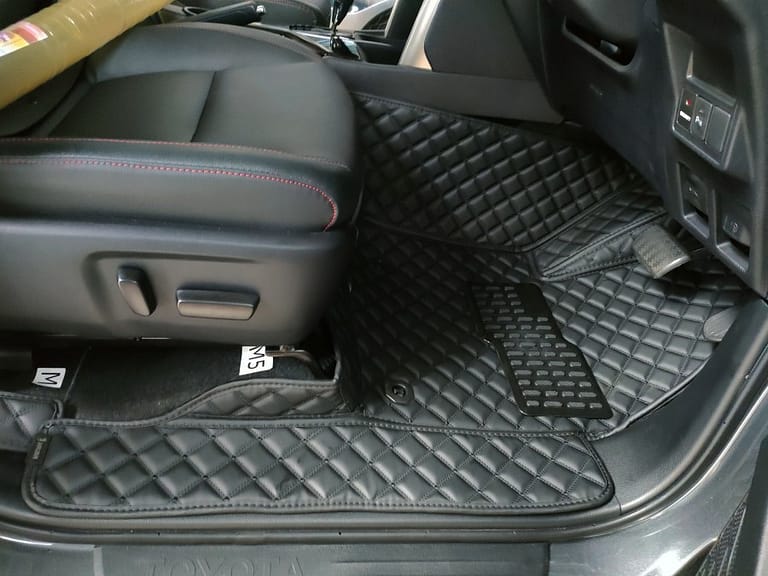 Karpet Mobil Toyota New Innova Tahun 2021 Full Bagasi - Carwash Studio Garage