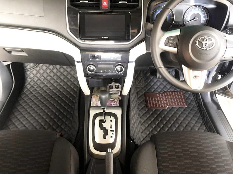 Karpet Mobil Toyota Rush 7 Seat Full Bagasi - Carwash Studio Garage