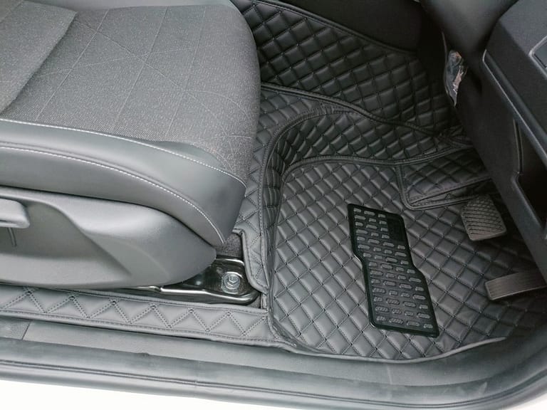 Karpet Mobil Honda HRV Tahun 2022 Fullset Bagasi - Carwash Studio Garage