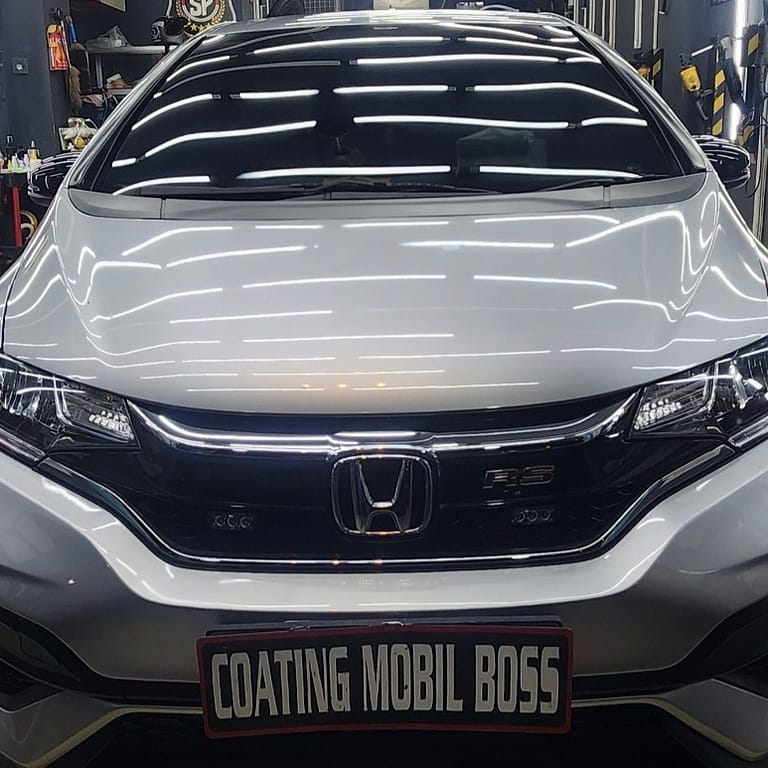 Poles Salon Mobil Premium (Small) - Carwash Studio Garage