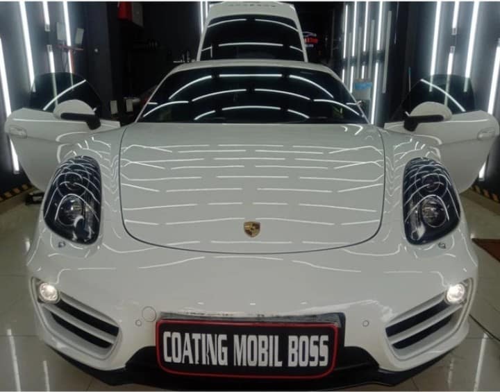 Crystal Coating Mobil luxury - Carwash Studio Garage